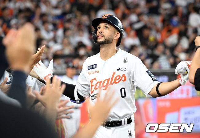 한화와 재계약 운명이 걸린 가을인데…리베라토는 왜 삼성이 PO 올라오길 기다렸나