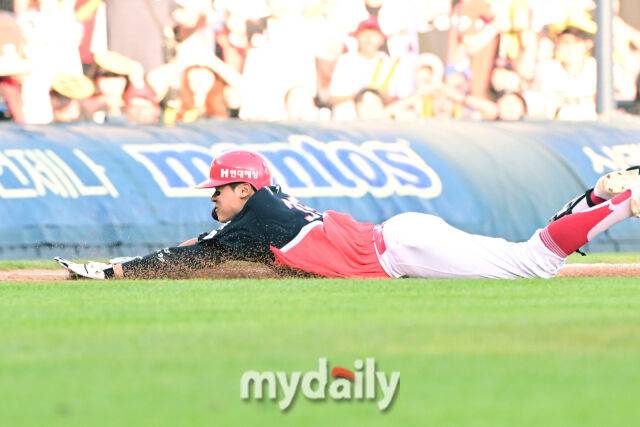 오선우가 KIA 1루 꿰차면 김석환에게 생존기회 열린다…김종국 실패했던 그 승부수, 4년만에 빛 볼까