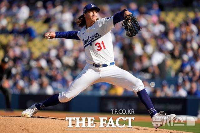 다저스, 월드시리즈 보인다…한국계 에드먼 결승타, 밀워키에 3연승 [NLCS 3차전]