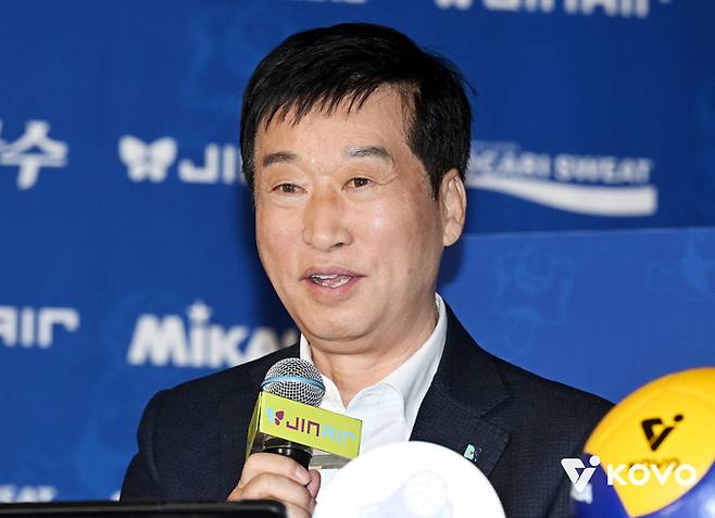 예능서 ‘감독 김연경’ 상대한 김호철 감독의 소감 “배구 인기 확장되면 좋은 일”[V리그 MD]