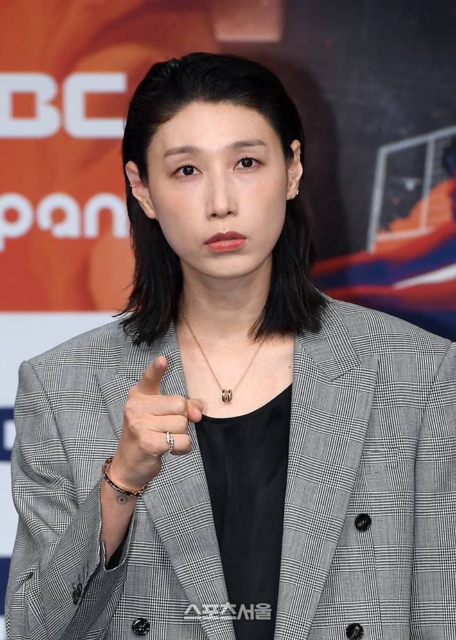 예능서 ‘감독 김연경’ 상대한 김호철 감독의 소감 “배구 인기 확장되면 좋은 일”[V리그 MD]