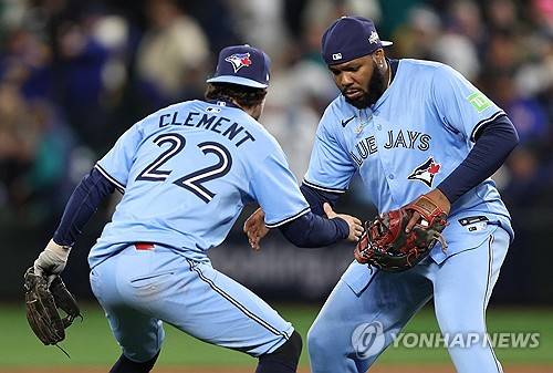 '류현진 염원 통했나'... 토론토, 시애틀에 '2패 후 2승'하고 시리즈 원점[ALCS]