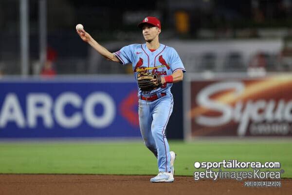 이런 선수가 韓 대표라니? NLCS MVP 차지하고 美 최고 명문 스탠포드 컴퓨터 과학·수학 전공한 다저스 영웅