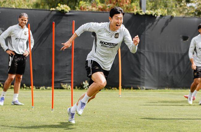 “이젠 나도 손흥민을 싫어할 수 없다”…아스날 전설의 아들, 토트넘 전설에 완전 항
