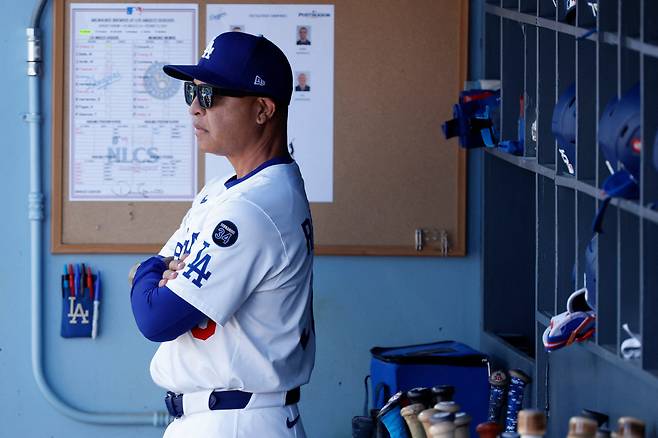 다저스가 WS에 간다 한들, '10G 연속 제외' 김혜성 타석도 수비도 로버츠는 찾지 않는다...팀내 유일