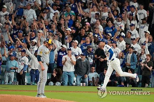 '진짜 괴물' 오타니, 멀티홈런에 6회까지 무실점 10K