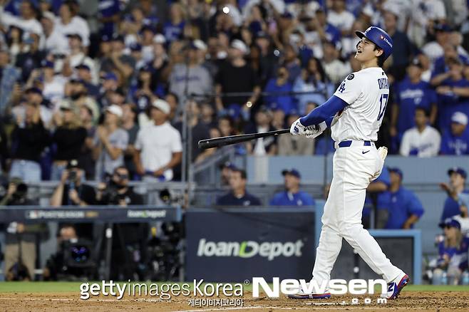 ‘6이닝 10K 무실점+3홈런’ 오타니 원맨쇼 앞세운 다저스, NLCS 스윕..2년 연속 WS 진출