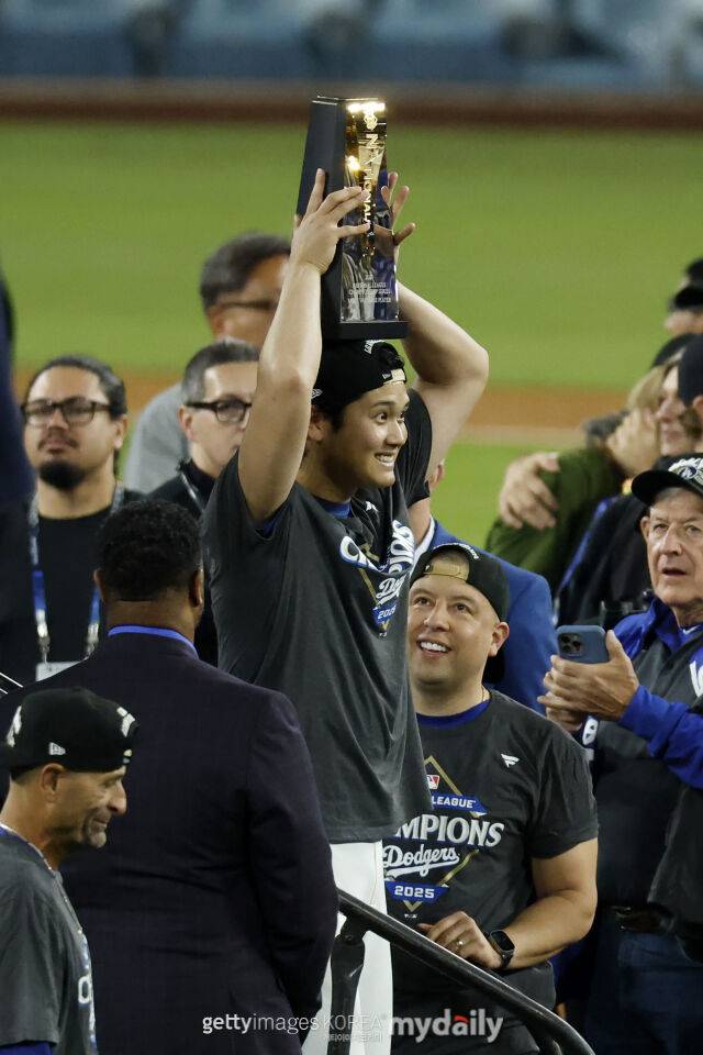 오타니 NLCS MVP 선정 '기염'…'6이닝 10K 무실점' 1승+3홈런 OPS 1.643, 단 한 경기로 얻은 영예