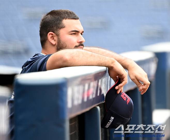 SNS로 이별인가요…159㎞ 감보아 퇴출 확정? 김태형 감독에게 직접 물었다 [SC포커스]