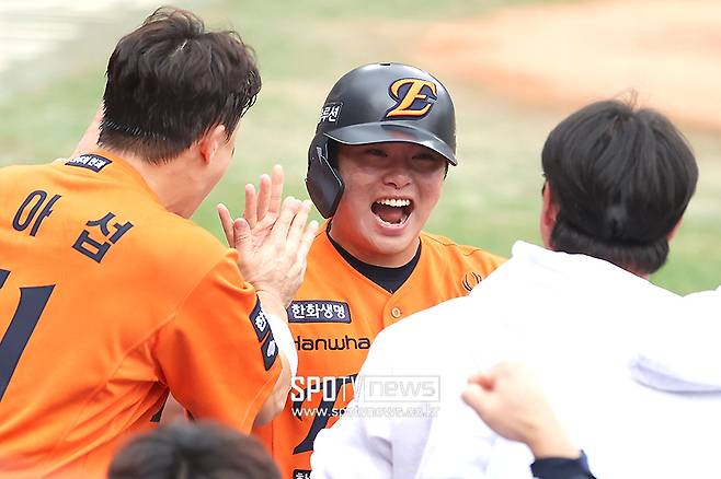 한화 마지막으로 대전에서 가을야구 이긴 날, 문현빈 씨 뭐하셨어요?