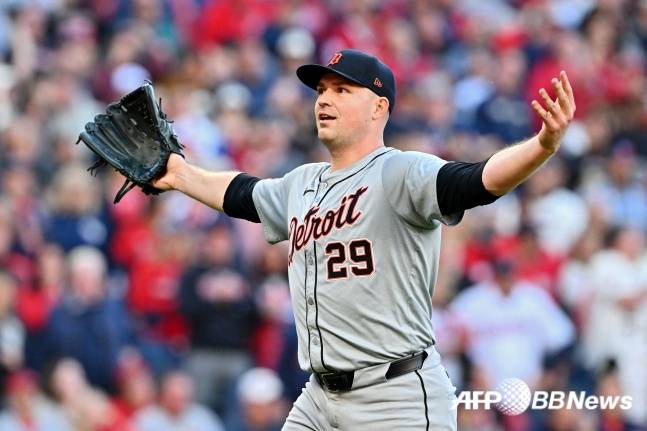 '양심 있나' 166㎞ 사이영상 좌완에 '고작' 1억$ 제안이라니... ML 1경기 안 뛴 야마모토도 3억$ 넘게 받았다