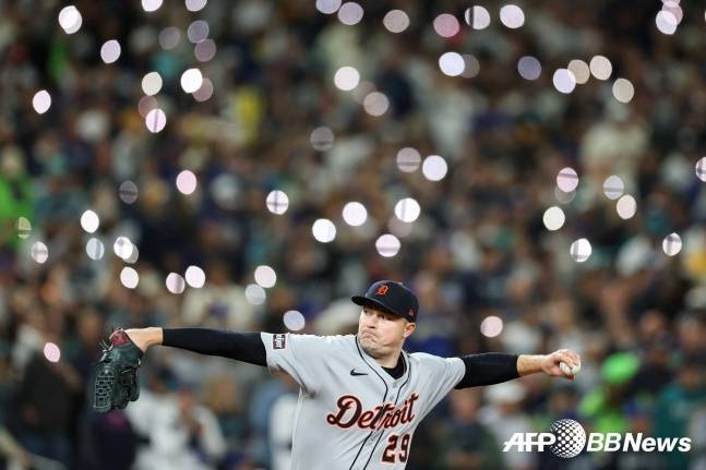 '양심 있나' 166㎞ 사이영상 좌완에 '고작' 1억$ 제안이라니... ML 1경기 안 뛴 야마모토도 3억$ 넘게 받았다