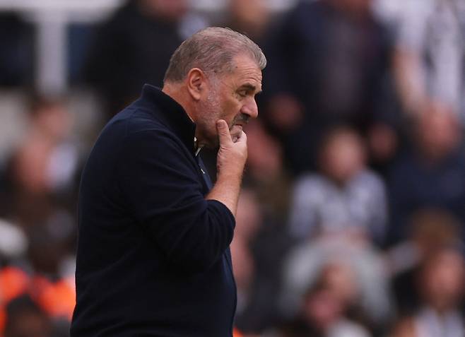 [공식발표]'패패무무패패패패' 손흥민 없이 '0승'→39일 만에 경질 확정...포스테코글루, 노팅엄 역사상 최악의 감독 등극