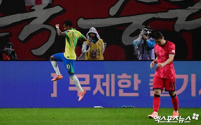 홍명보호, '0-5 대패' 브라질과 월드컵 리턴매치?…해외 매체 시뮬레이션 속출→'브라질·한국·우크라·남아공' 꿀조?