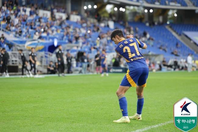 [K리그1 이슈] 신태용 폭로→울산 주장단, 의미심장 발언에도 확실한 메시지...잔류 의지 다졌다