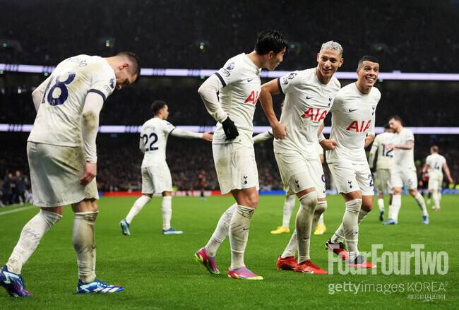 “쏘니랑 유니폼 교환 못해서 아쉽다”던 히샬리송, 결국 손흥민 따라 미국행 결심?…