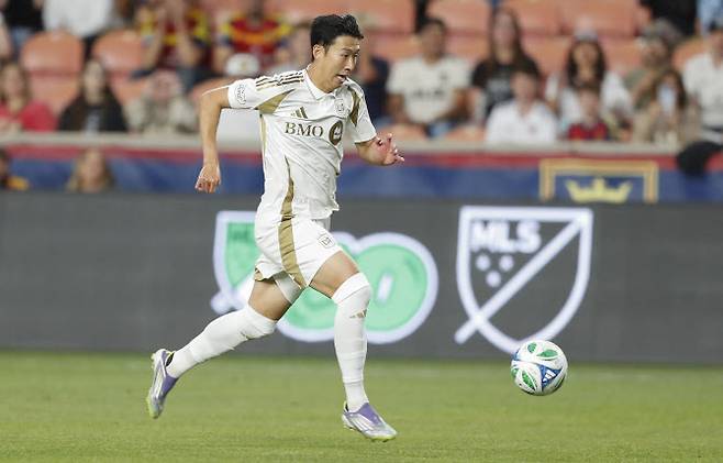 ‘내가 돌아왔다’ 손흥민 9호 골, LAFC 콜로라도에 앞선 채 전반 마쳐