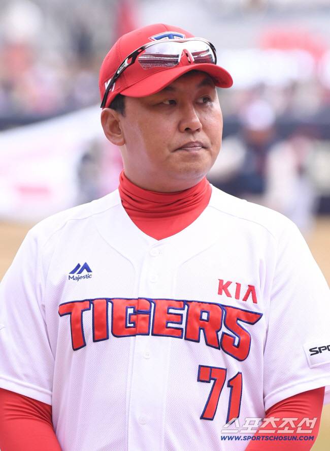[오피셜]'벌써 투수코치-배터리코치 외부 영입' 5위 돌풍의 팀, 내년 승부수 던지나