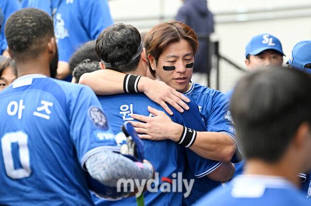 40살인데 왜 지치지 않나…78억 FA 울린 韓 PS 최고령 홈런, 강민호 없는 삼성 상상 가나요