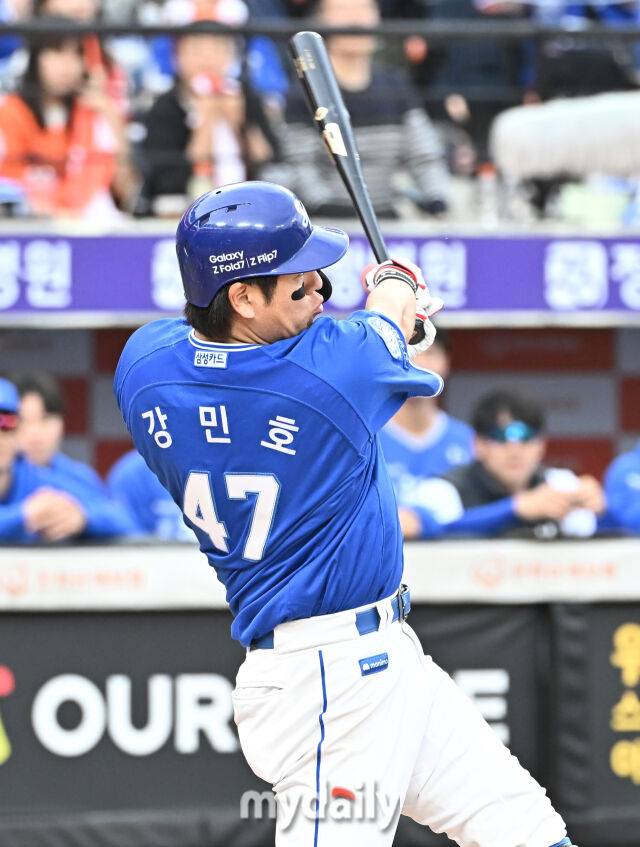 40살인데 왜 지치지 않나…78억 FA 울린 韓 PS 최고령 홈런, 강민호 없는 삼성 상상 가나요