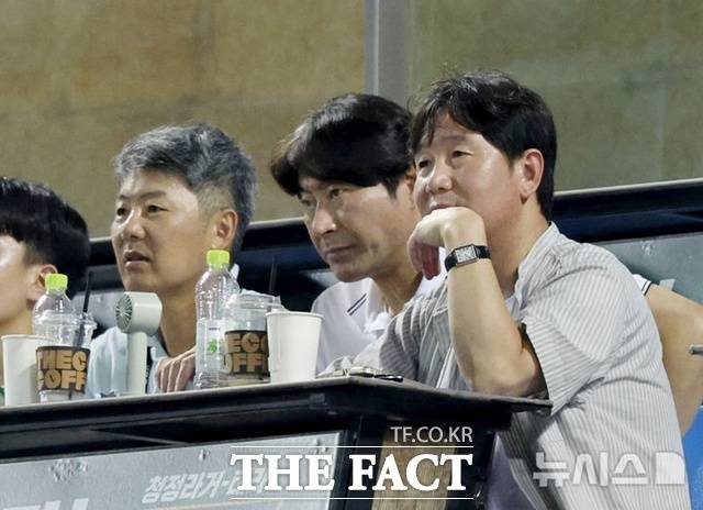 두산, 김원형 감독 계약서에 이례적 ‘옵션’ 조항 삽입, ‘2+1년’ 계약 