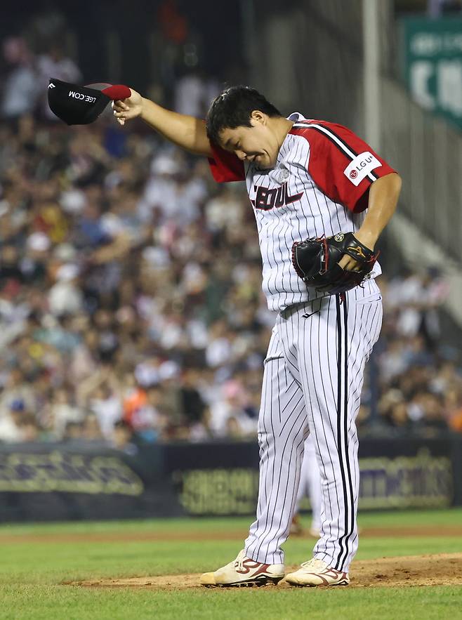 LG가 데려온 ‘52억+14억’ 불펜, 가을에는 받은 만큼 일할 수 있을까