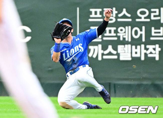 한화 팬의 비매너 응원에 국대 외야수 작심 발언, “타구 떴을 때 막 소리 지르고 방해하는 건…” [PO]