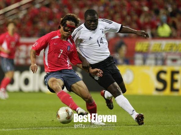 이럴 수가... 韓축구 4부리거, '2002 한일 월드컵 4강 영웅' 지도 속 라오스 1부 MVP까지 탔다