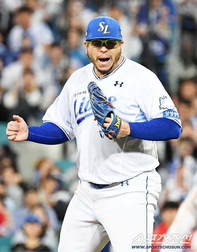 진팀 3분의2가 짐쌌다. 지구 최강의 팔색조가 KS 갈림길에서 마주쳤다. 후라도vs류현진 KS 확률 66.7% 걸린 3차전 맞대결