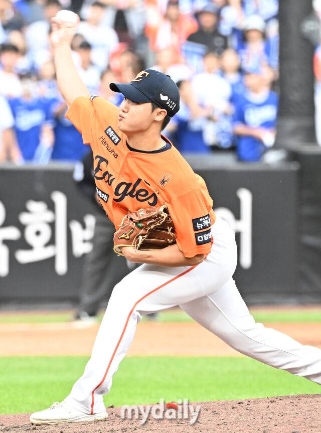 문동주가 사사키로 변신하면 한화 4차전 선발은 154km 정우주? 김경문은 2007 KS 4차전을 기억한다