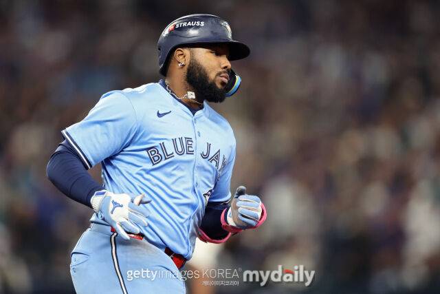 “토론토, 게레로 5억달러 계약 후회할 거야” ML 임원들, 사람을 한참 잘못 봤소…지금 오타니만큼 잘 나가요