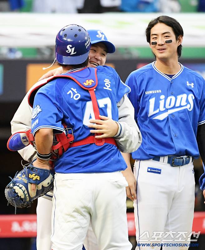 이제 갓 스물여덟, 모두가 외면했던 최연소 FA, LG만 땅을 칠 일일까..70억 오버페이? 2경기로 몸값 다했다