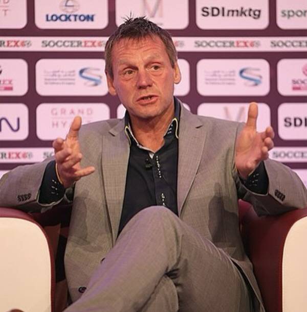 '충격' 英전설 아들 차량사고로 사망 '향년 21세'…맨시티-축구팬들 애도 물결