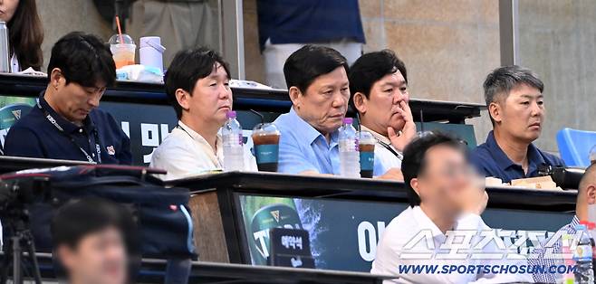 김원형 두산 감독행