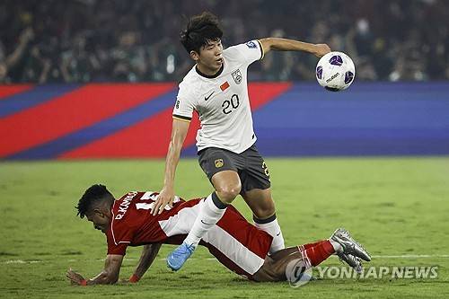 중국 스스로 무덤 팠다→귀화 받았더니 못 쓰는 지경…