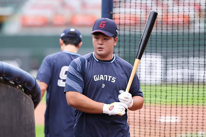 롯데서 대학 최고의 거포가 크고 있다…가을에만 홈런→홈런→홈런→홈런 대폭발