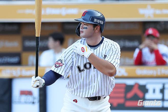 롯데서 대학 최고의 거포가 크고 있다…가을에만 홈런→홈런→홈런→홈런 대폭발