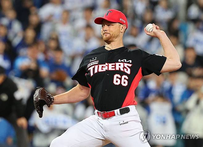 작년 KIA서 한국시리즈 뛴 라우어, 올핸 토론토 소속으로 WS출전