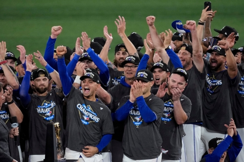 “오타니, 심한 야유 받겠네” 일본의 걱정···‘토론토행 오보’ 악연, 정규시즌에도 야유 세례받아