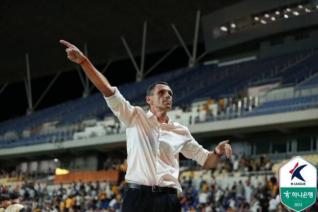 ‘유럽 복귀’ 영국서도 질문 쇄도…포옛 감독 “한국 생활 너무나 환상적, 그래도 정말 멀긴 하다”