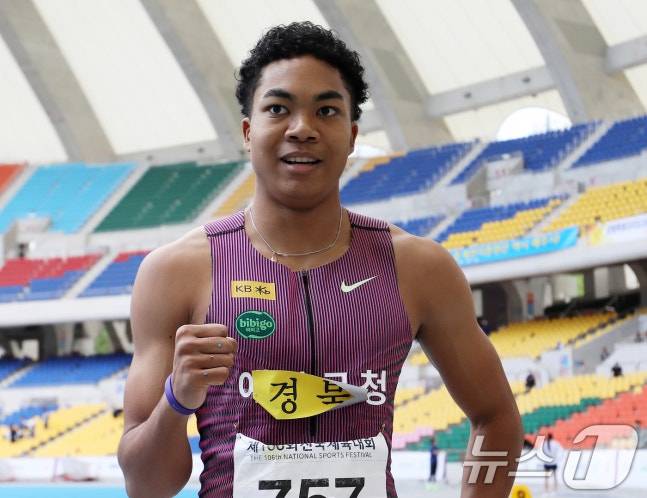 '韓 육상 19살 괴물 등장' 나마디 조엘진, 성인 무대 첫해 '전국체전 3관왕' 등극