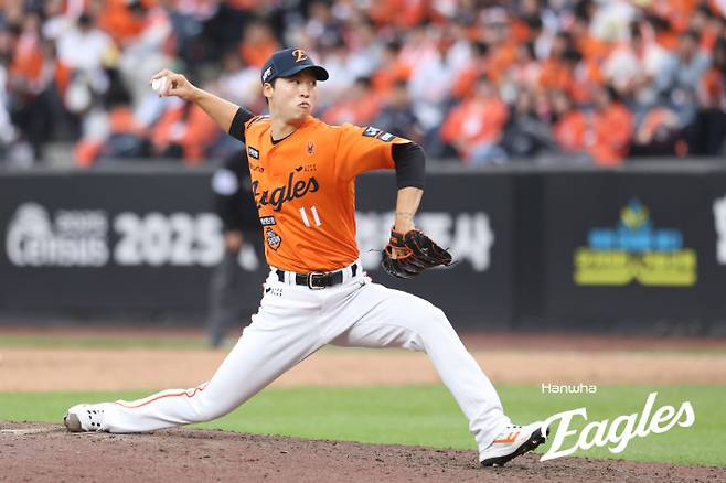 '3차전 승부수' 한화 김경문 감독