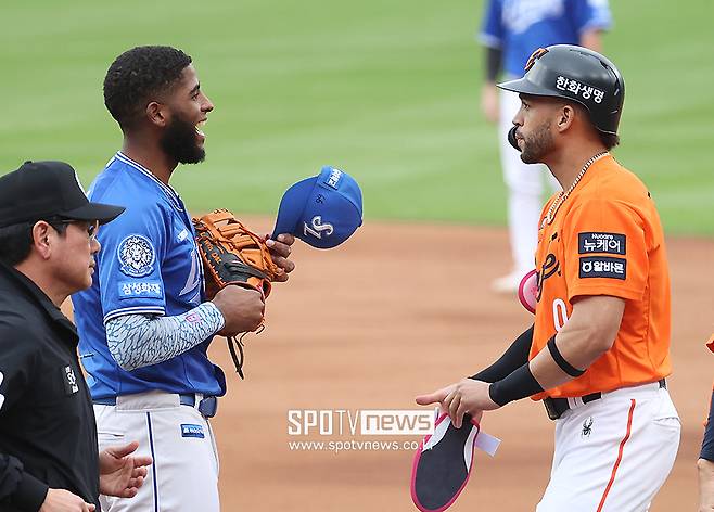 ‘허무’ 삼성 홈런왕 어설픈 수비, 그걸 그냥 포기해? 한화에 추가점 줬다, 앞으로도 문제다