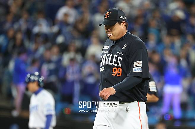 박용택도 “전성기 느낌” 감탄했는데, 결국은… 류현진마저 세월 못 이기나, KS서 만회할까