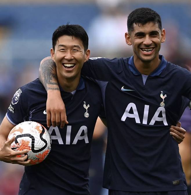 '토트넘 레전드' 손흥민도 못 받아본 역대급 대우, 어쩌면 당연하다...결장하면 승률 '단 23%'