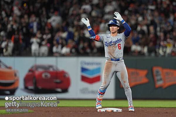 '10경기 9결장' 김혜성이 '코리안 빅리거 최초' 기록 세울 수 있을까…관건은 WS 로스터 합류 여부