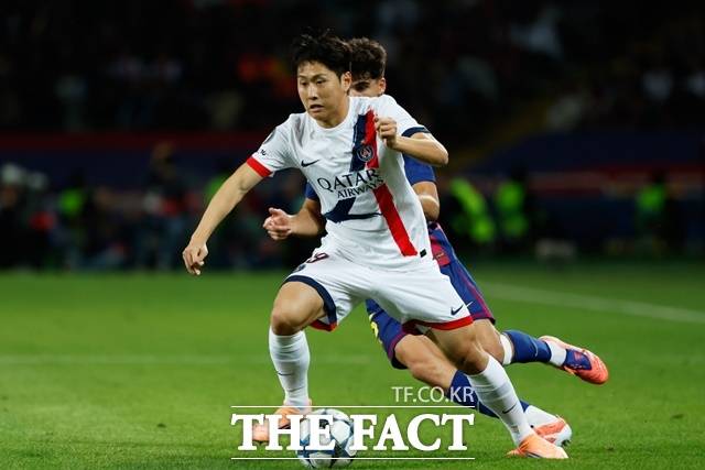 '무려 7골' PSG, 레버쿠젠 원정 UCL '대승'...이강인, 27분 '참전'