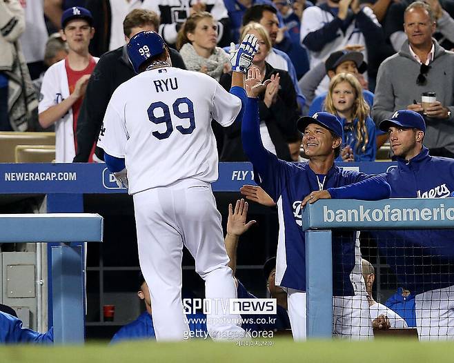 '진짜 놀랍다' 류현진 ML 첫 스승은 왜 64세의 나이에 처음으로 월드시리즈 진출에 성공했을까