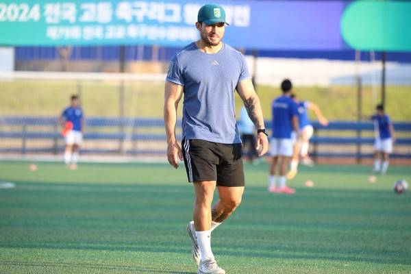 ② 브라질 출신 귀화 코치