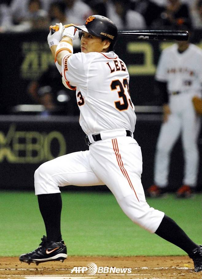 [오피셜] 이승엽 전 감독, 日 '巨人 군단' 합류한다 '추계 캠프 임시 코치로 초빙'